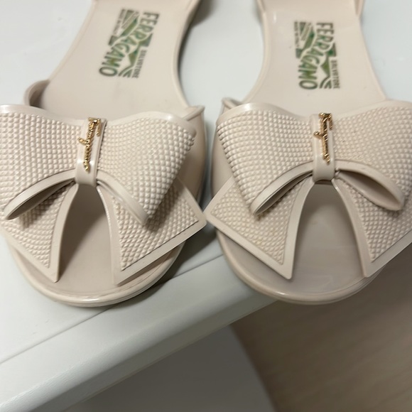 Salvatore Ferragamo shoe - Picture 11 of 12